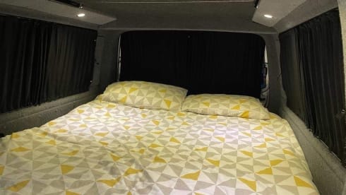 Hayes – LWB 4 Berth VW Transporter with 'king size' bed & pop top