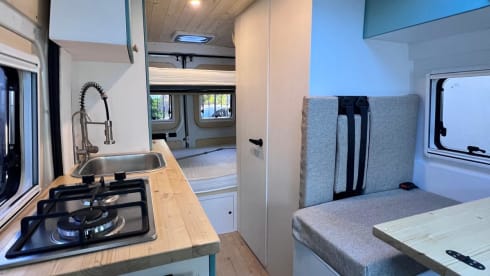 Matteo – Camperized van