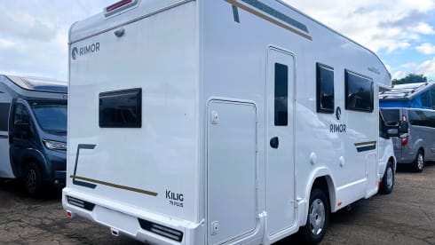 LEWIS – 2026 Ford Transit Rimor 79+ 7 berth AUTOMATIC motorhome