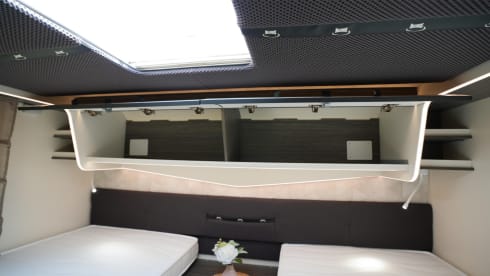 Brandneuer 5-Personen-McLouis 