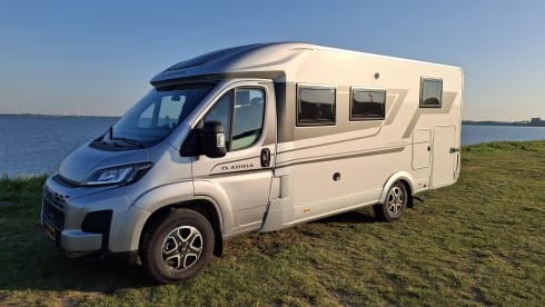 Ons Hotel op wielen V2.0! – Adria Compact Automatic 2 persons - built in 2019