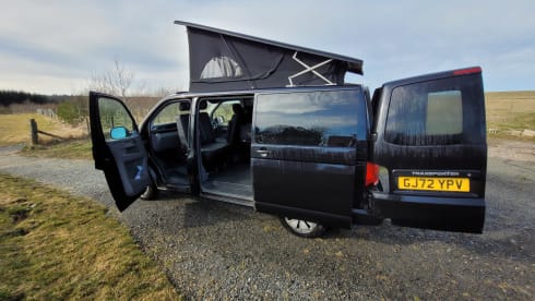 Van Greta  – 4 berth T6.1 Volkswagen Campervan