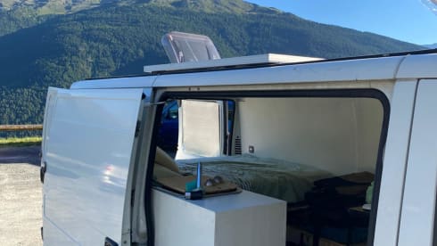 Wayvan – Vivi la libertà del viaggio: il tuo rifugio su quattro ruote ti aspetta!