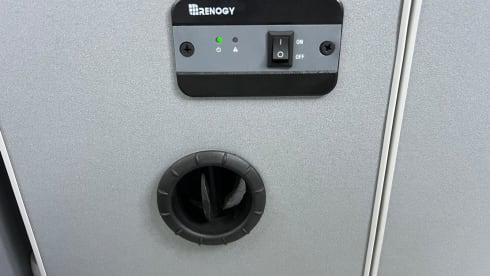 PREMIUM BLUE – 2 berth Peugeot campervan from 2022