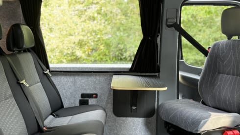 4p Mercedes-Benz campervan uit 2002