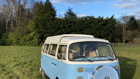 Skye  – Beautiful Classic VW Camper
