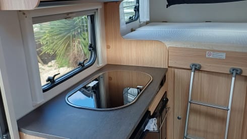 Charlie – 2 berth Sunlight semi-integrated from 2020