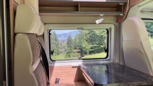 Comfortable campervan 2p