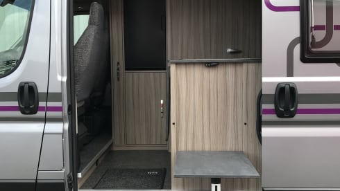 Abbey – Luxury 2 berth Motorhome