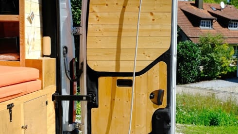 Martin – Abenteuer mit Martin – deinem gemütlichen Camper für zwei!