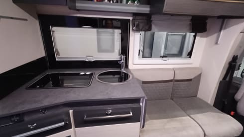 4p Ford Chausson Titanium Nordic edition 777GA