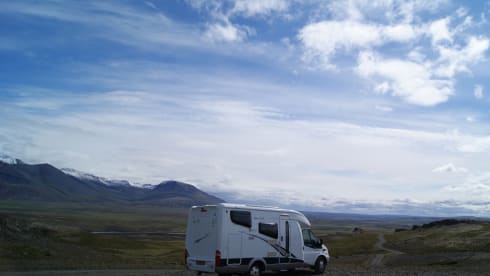 Going to the sun with our luxurious compact camper?