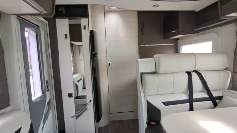 4p Chausson semi-integrated from 2018