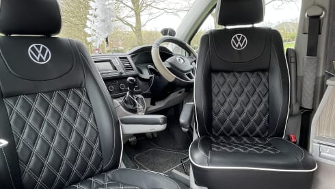 Badger  – Salisbury Camper Van