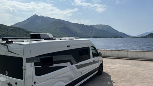 Holly – 2/3 berth Volkswagen campervan from 2023
