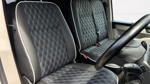 Haribo – 4 berth Volkswagen campervan from 2016