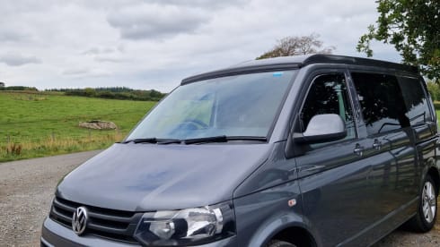 Curlew Camper – 4 berth Volkswagen campervan from 2015