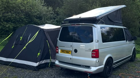 The Onyx – 4 Berth, 5 Seater, VW T6 Highline Campervan