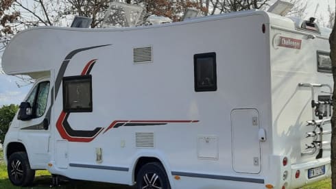CHALLENGER C256 GENESIS
