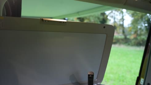 California – 4p Volkswagen campervan uit 2025