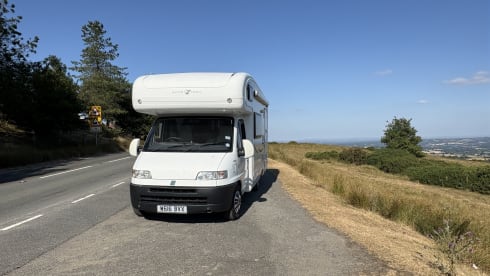 Wanderlust  – 4 berth Autotrail alcove from 2000