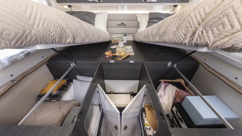 Elsie – New 2025 4 Berth off-grid Motorhome