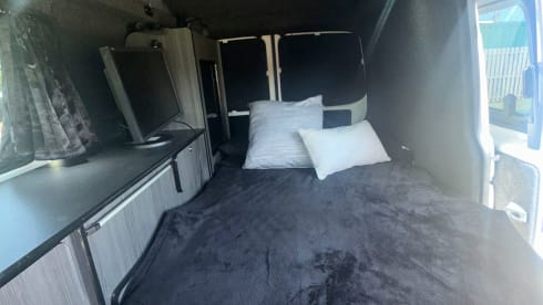 Ron – Stay classy in "Ron" the VW 4 berth Campervan