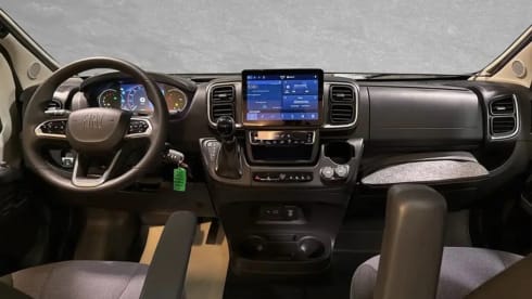 Colombus 600e – Premium Campervan met Vloerverwarming en Hefdak – Westfalia Columbus 600 E