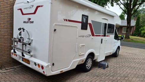 Camper Bolletje – Luxury 4p Roller Team semi-integrated from 2020