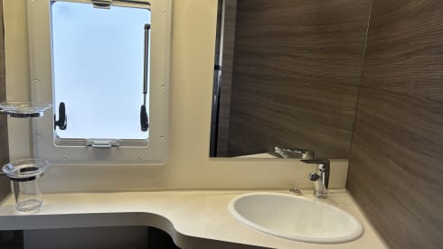 McLouis Carat 873 - Modello 2023 - Completamente attrezzato - 4/5 persone