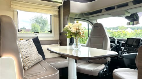 Xplore Maastricht – 5p McLouis semi-integrated from 2024