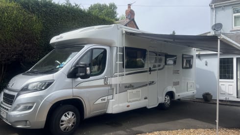"Ziggy" – 6 berth Peugeot Motorhome