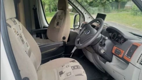 Ace – 6 berth Fiat ducatto ace firenze