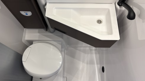 Dethleffs Globetrail 640 ES AUTOMATIC