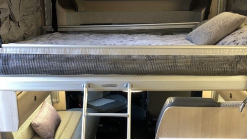 Peggy Sooz – F60-Auto Trail 4 berth 2023