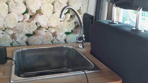 Ons bussie – 2p Volkswagen campervan uit 2013