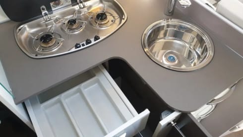 C25 – 4p Bürstner semi-integrated from 2018