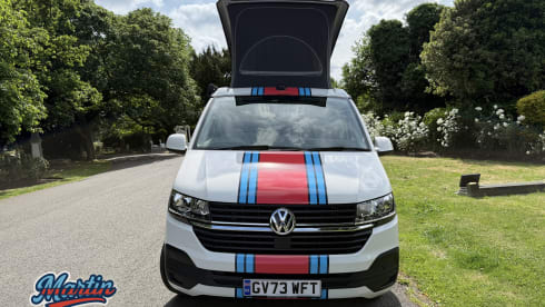 Martin  – 2023 Volkswagen Beach T6.1 Campervan Automatic 