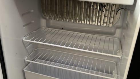 Vehicle 3 – 2-4 berth immaculate 2025 Expedition 67 "Flex" campervan 