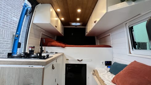 R2D2 – Renault Master L2H2 for 2 persons