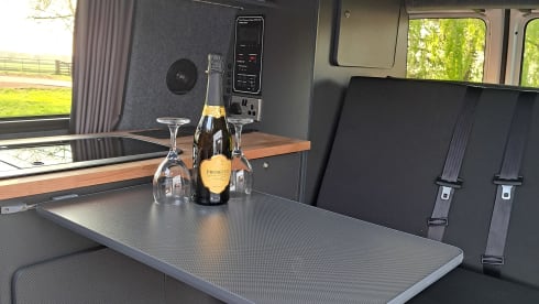 Blizzard  – 4 berth Volkswagen campervan from 2017