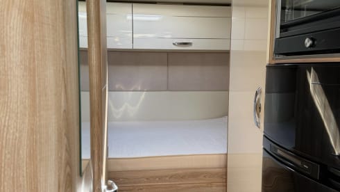 Terry  – All New 6 Birth Touring Motorhome 