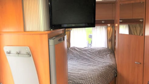 "Napoleon" – Dog friendly - roof air conditioning - powerful - luxurious - complete