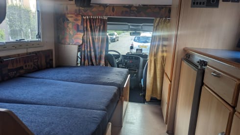 Dacha op wielen – 4p Eura Mobil alcove from 2000