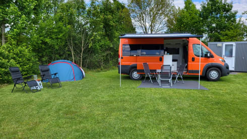 5 Person Fiat Ducato bus camper (built in 2017) (built in 2023)