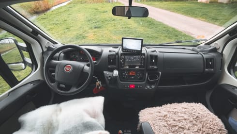 Henri – 2p Dethleffs semi-integrated uit 2018