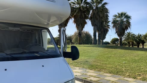 Mizar – Large camper with 2 double beds to travel all over Sardinia