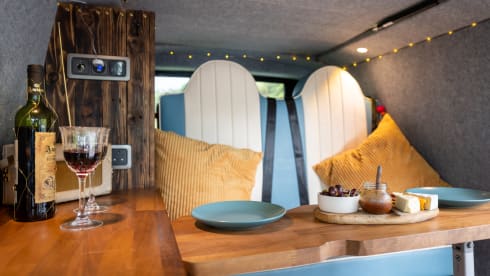 Ringo – VW Transporter -  Poptop Campervan