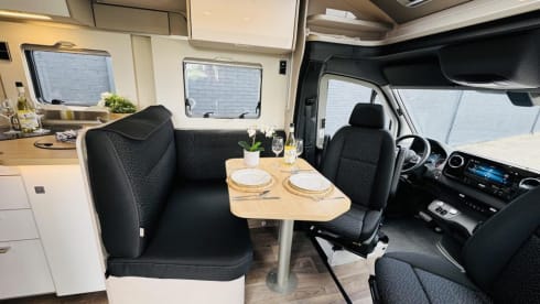 Luxe en comfort – 4p Hymer semi-integrated from 2023
