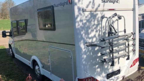 Sunlight T68 – Hele mooie ruime 4 persoons Sunlight camper uit 2018, veel bergruimte.